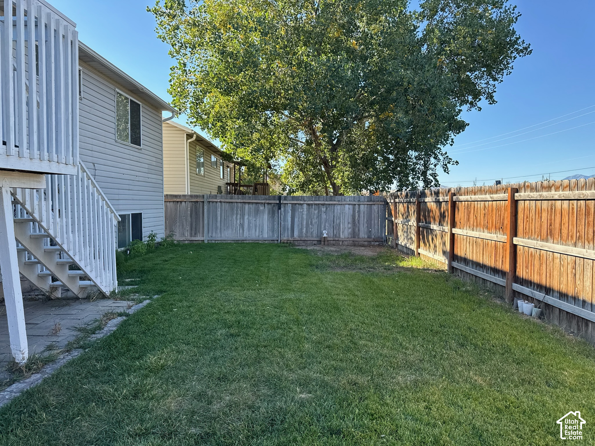 main property photo 18