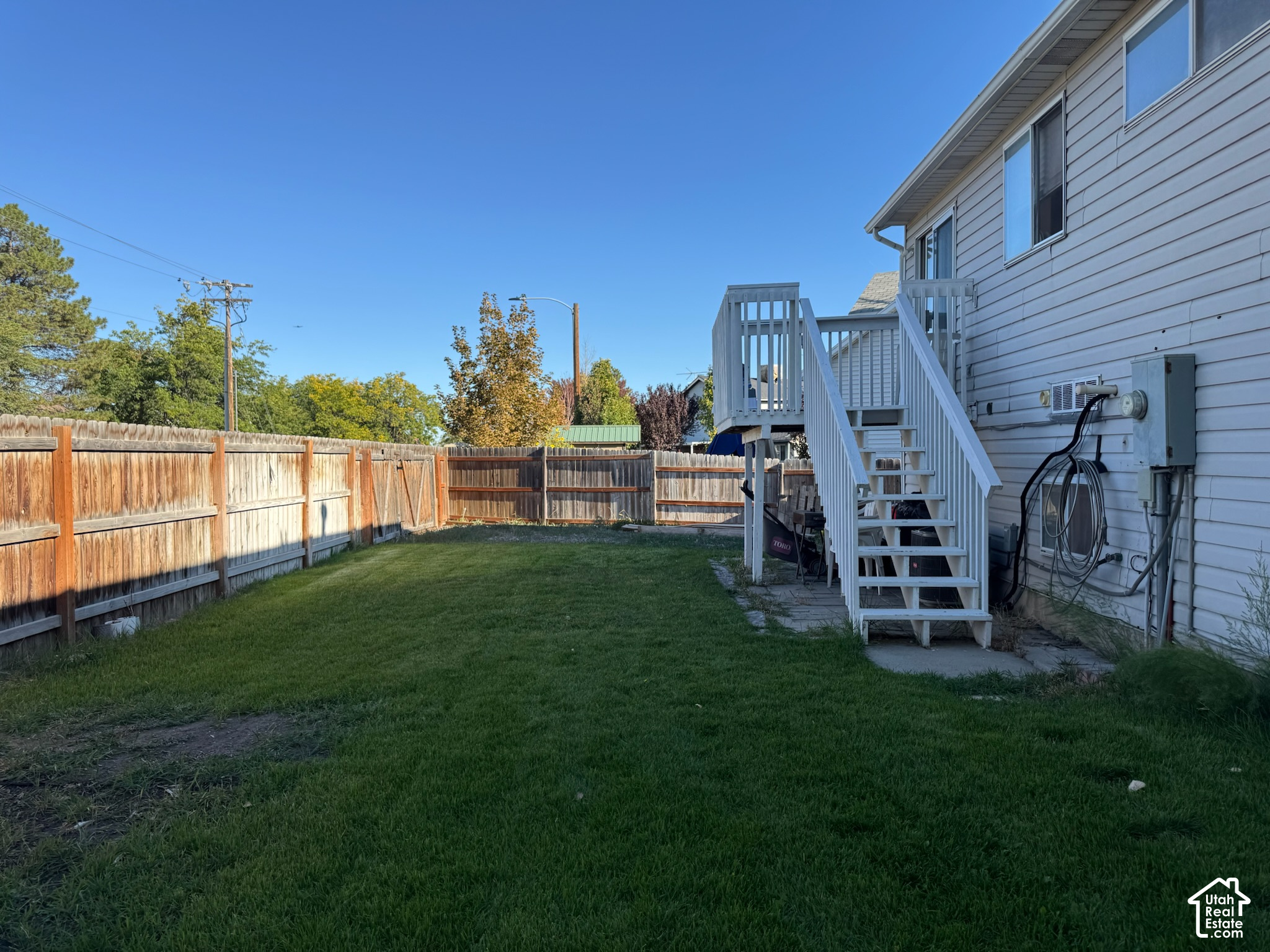 main property photo 19