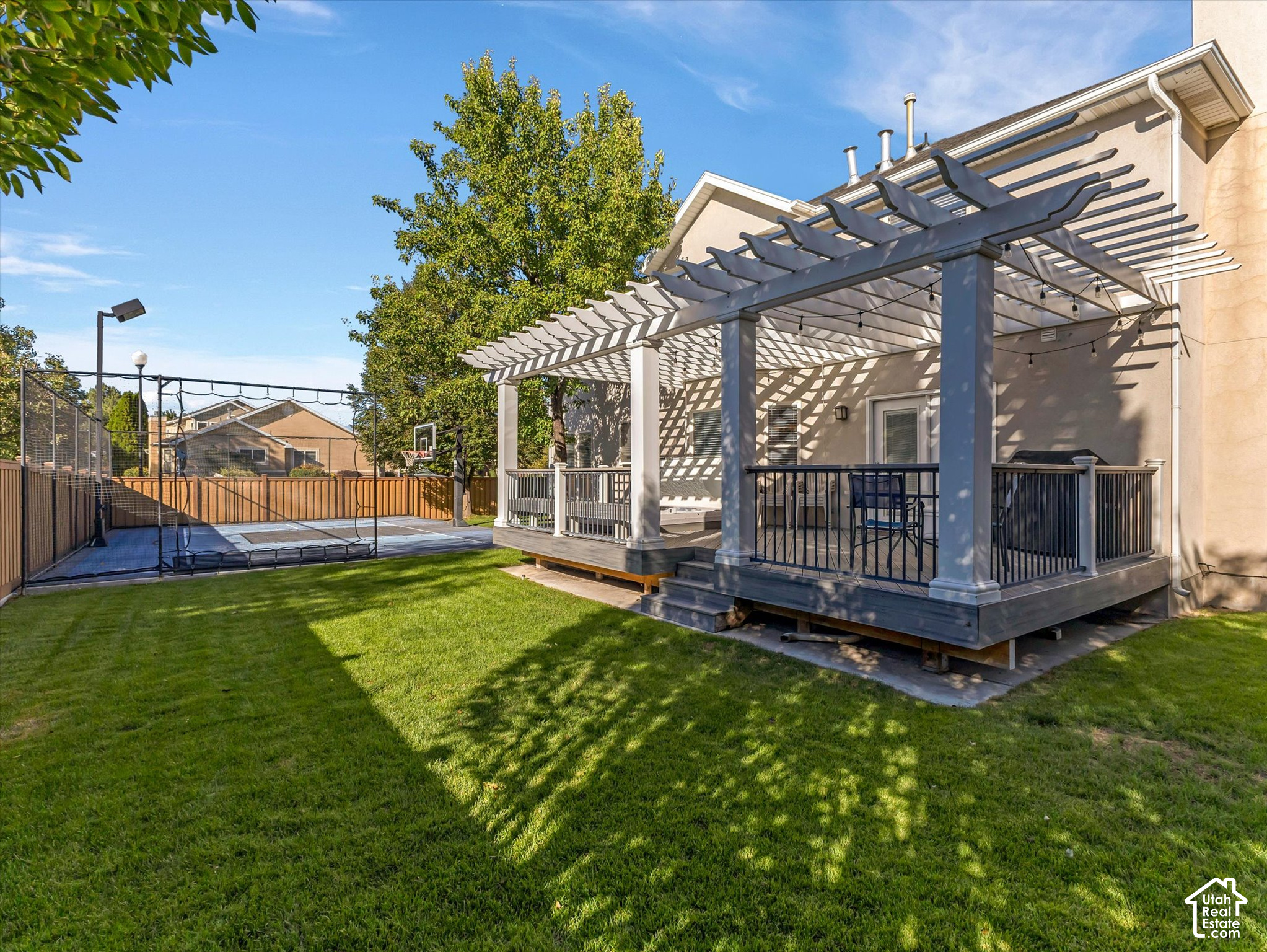 main property photo 38