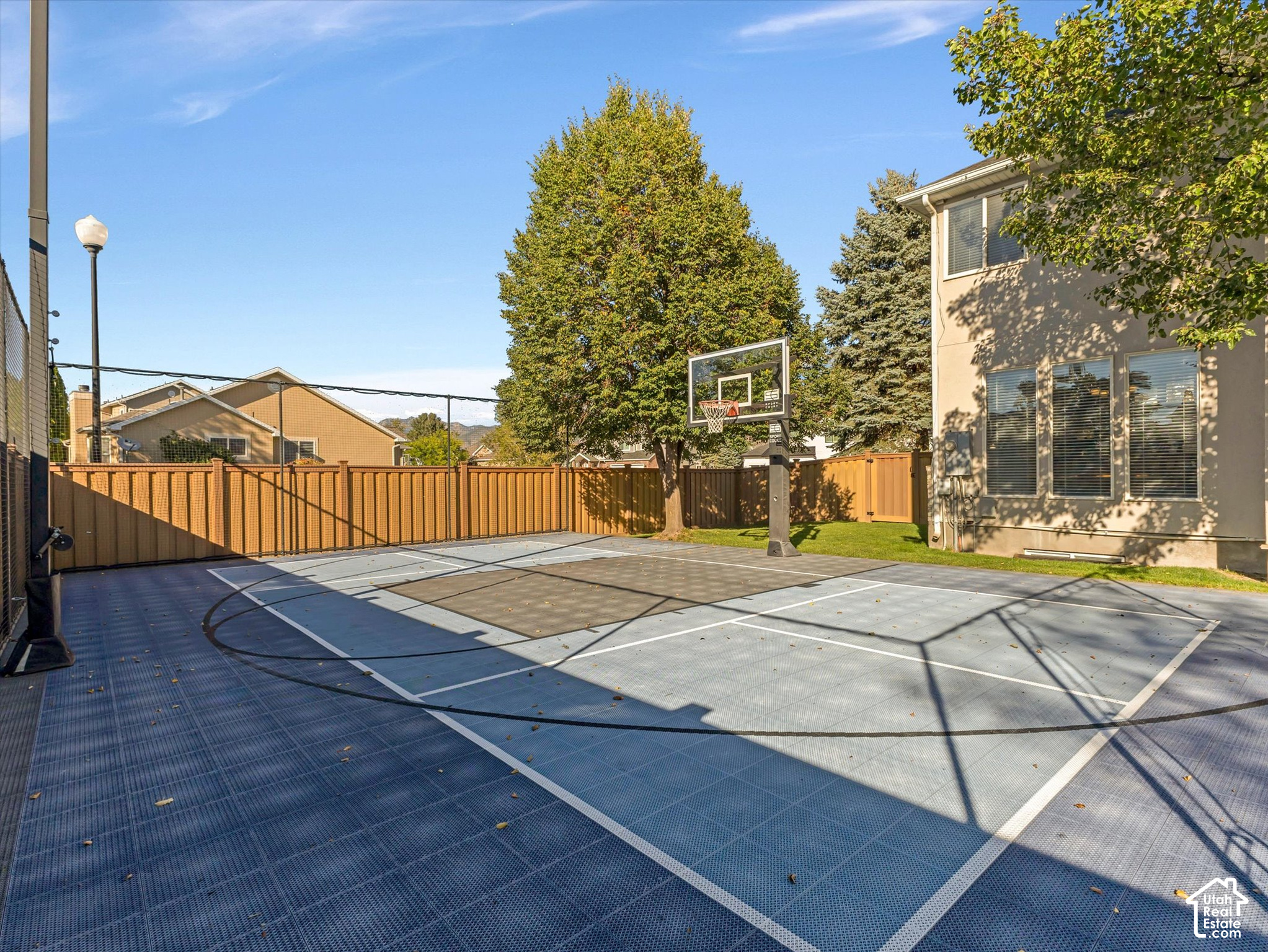 main property photo 41