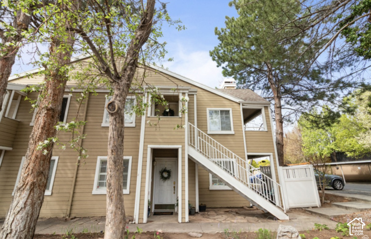 main property photo 0