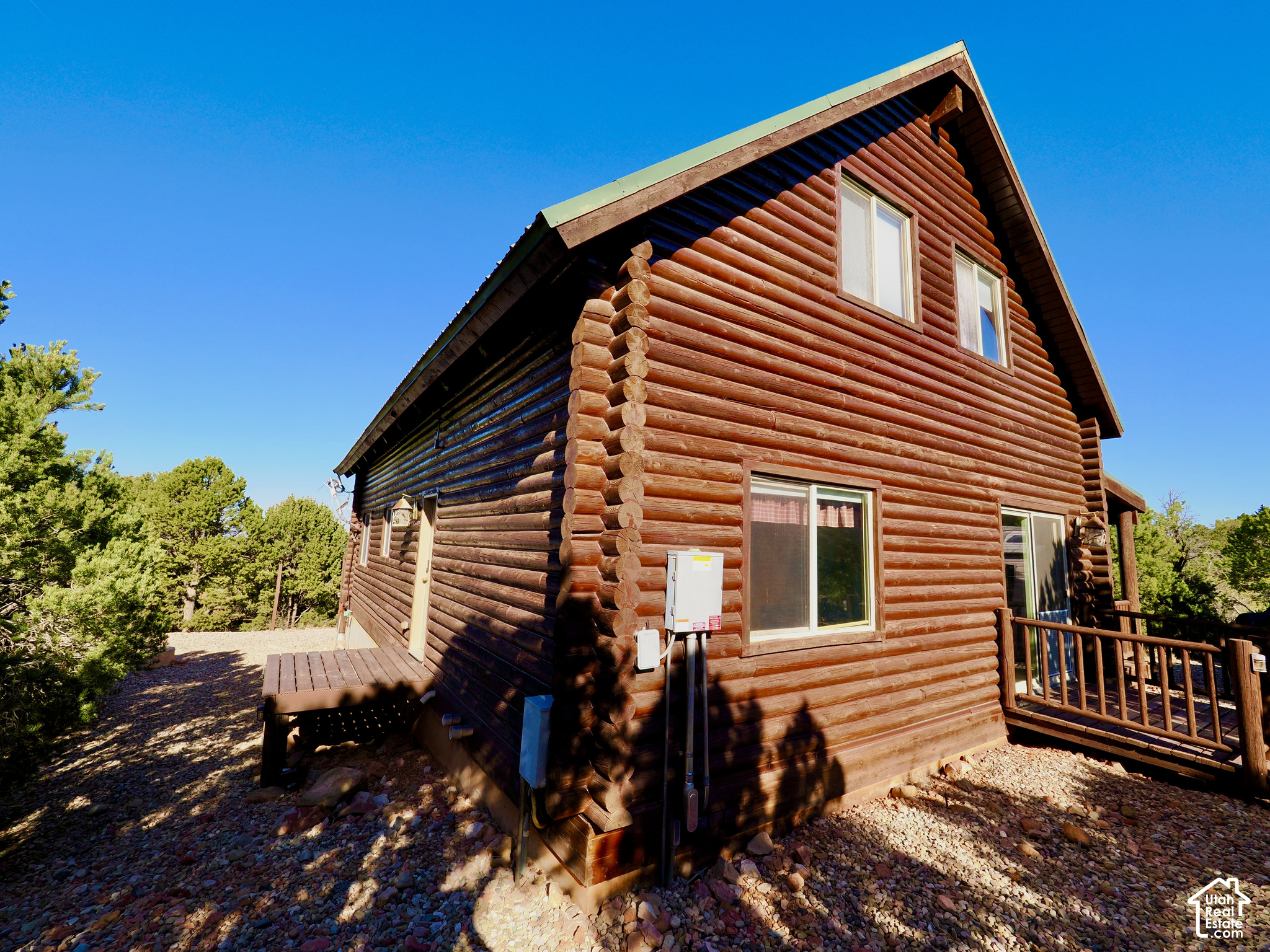 main property photo 35