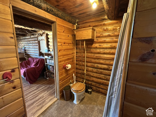 main property photo 11