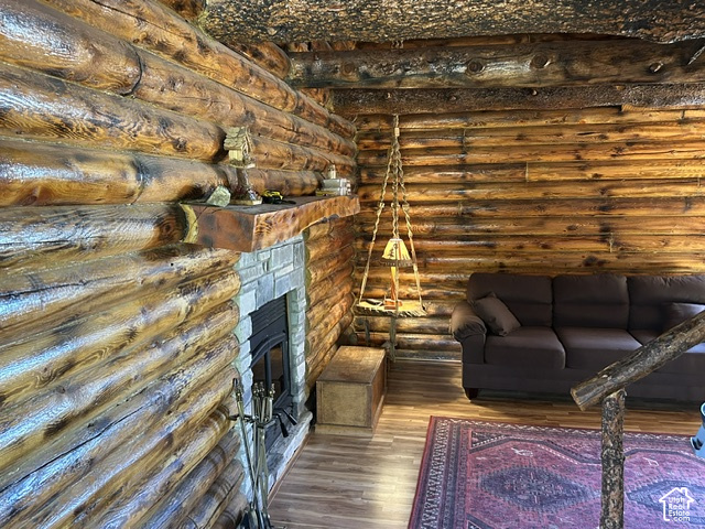main property photo 6