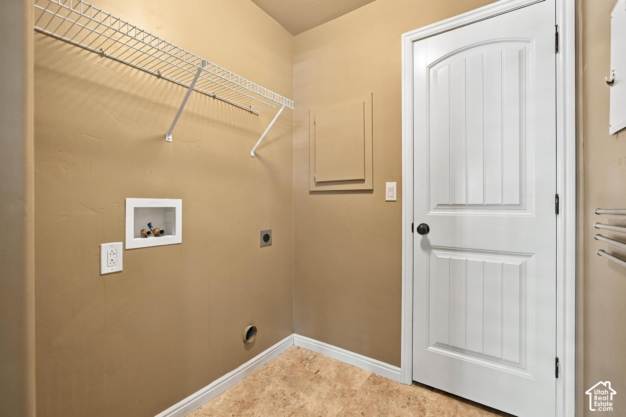 main property photo 17