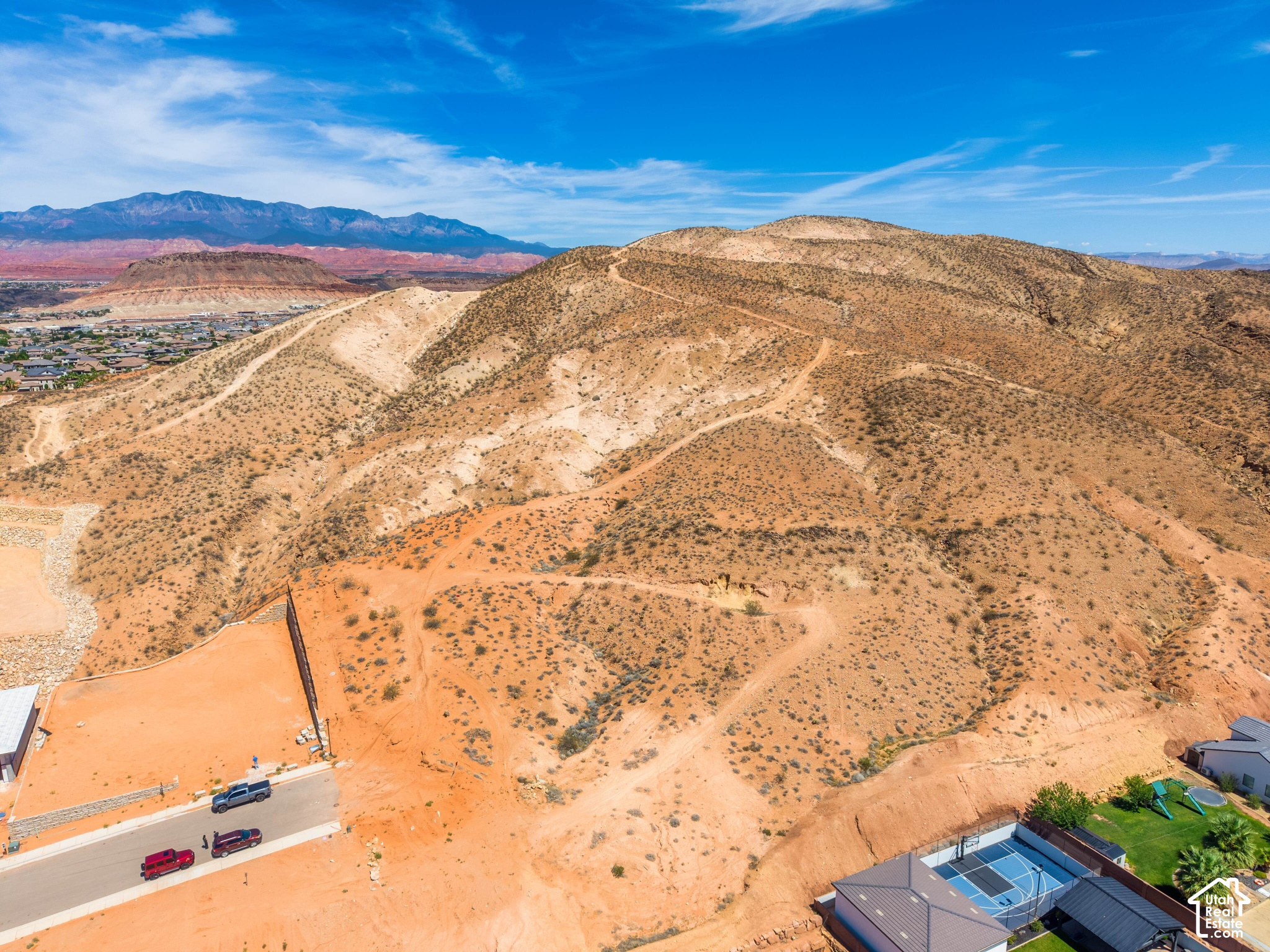 main property photo 18