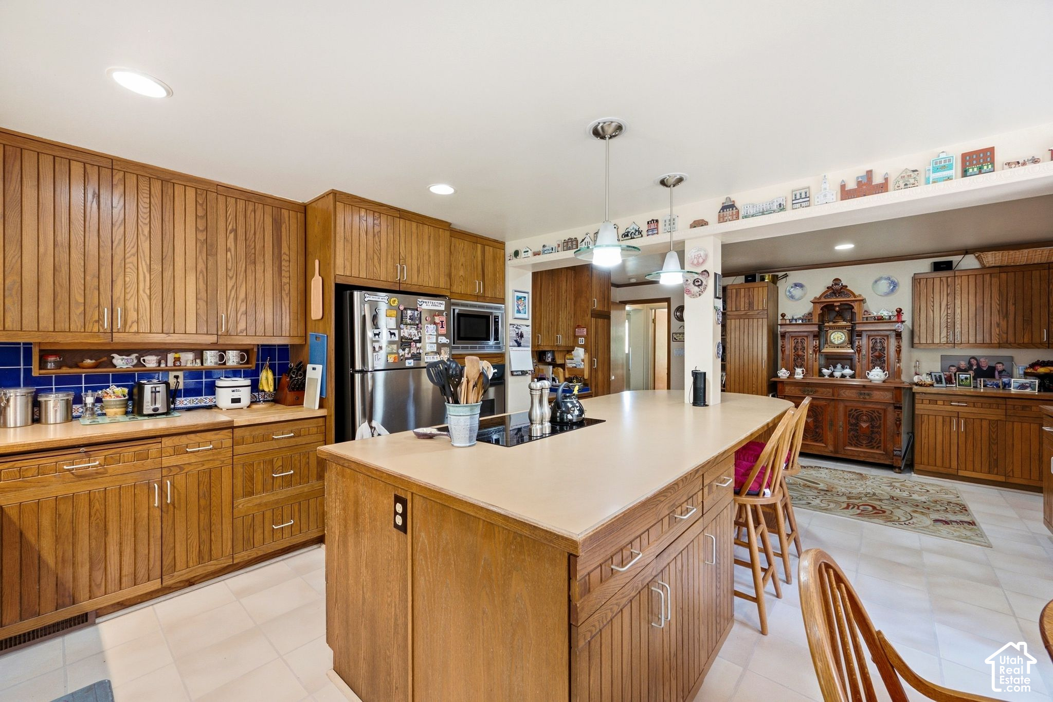 main property photo 40