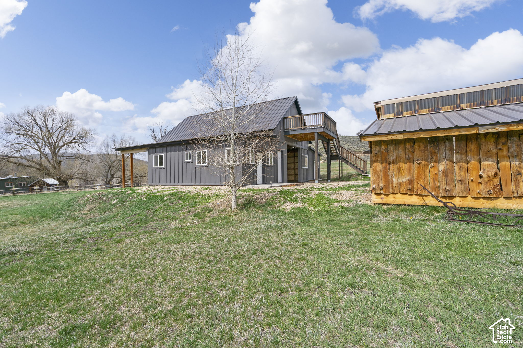 main property photo 8
