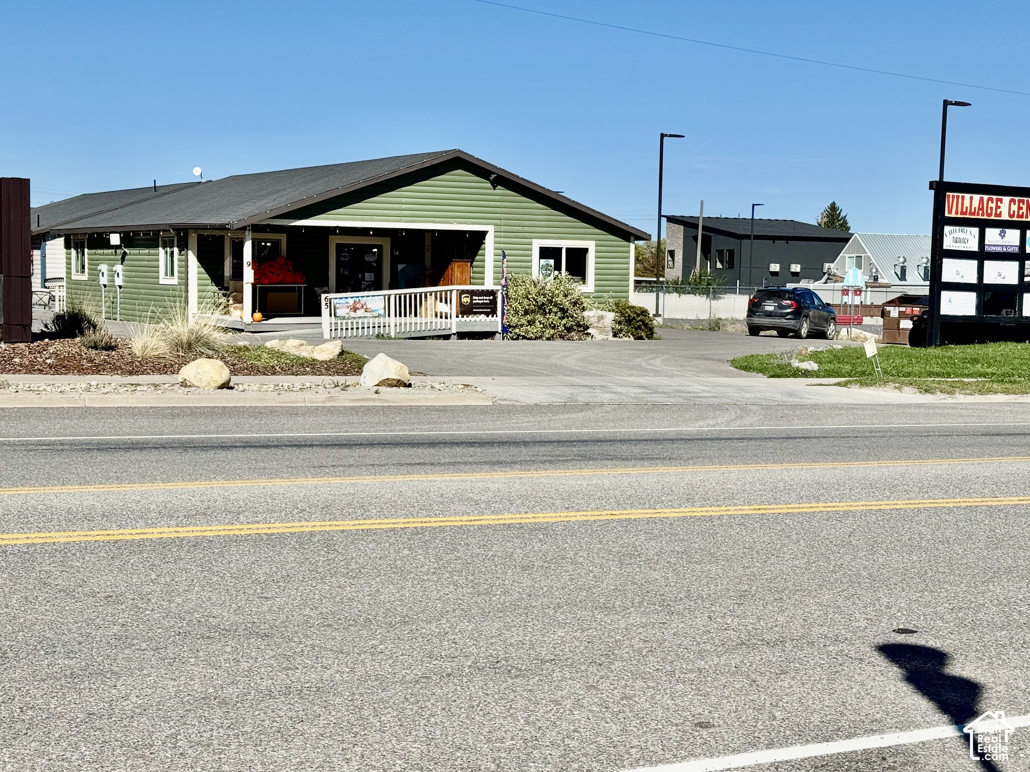 main property photo 21
