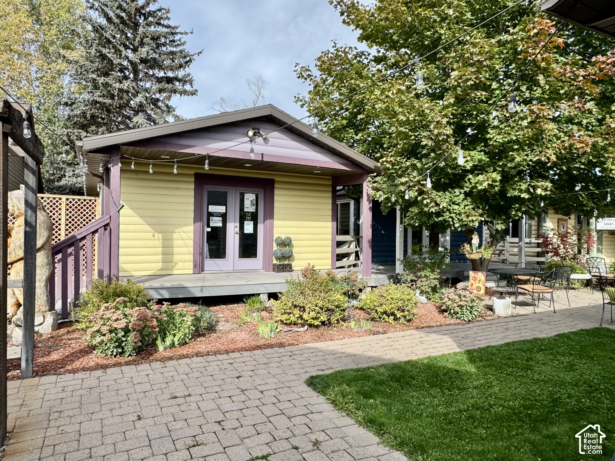 main property photo 6
