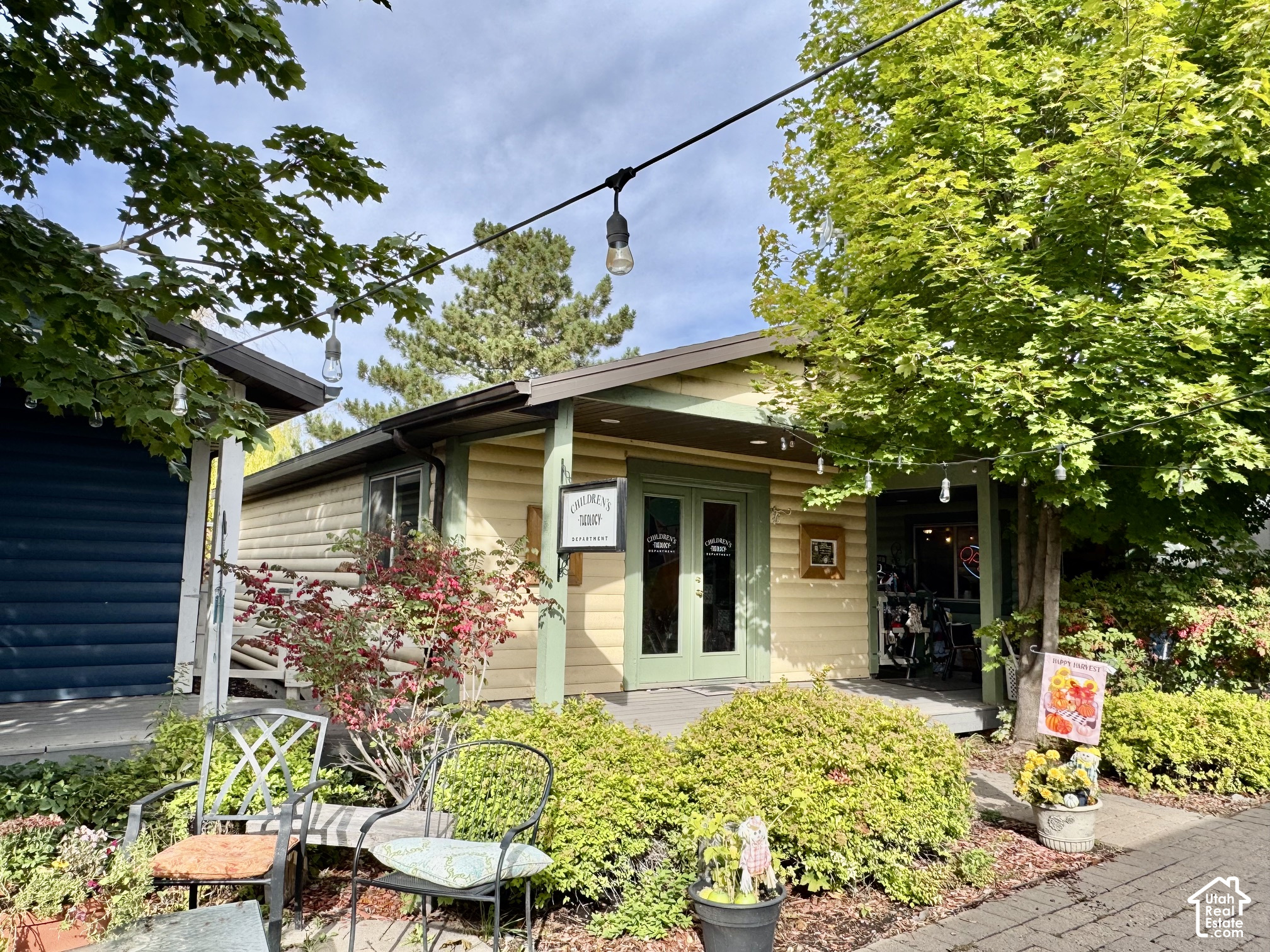 main property photo 9