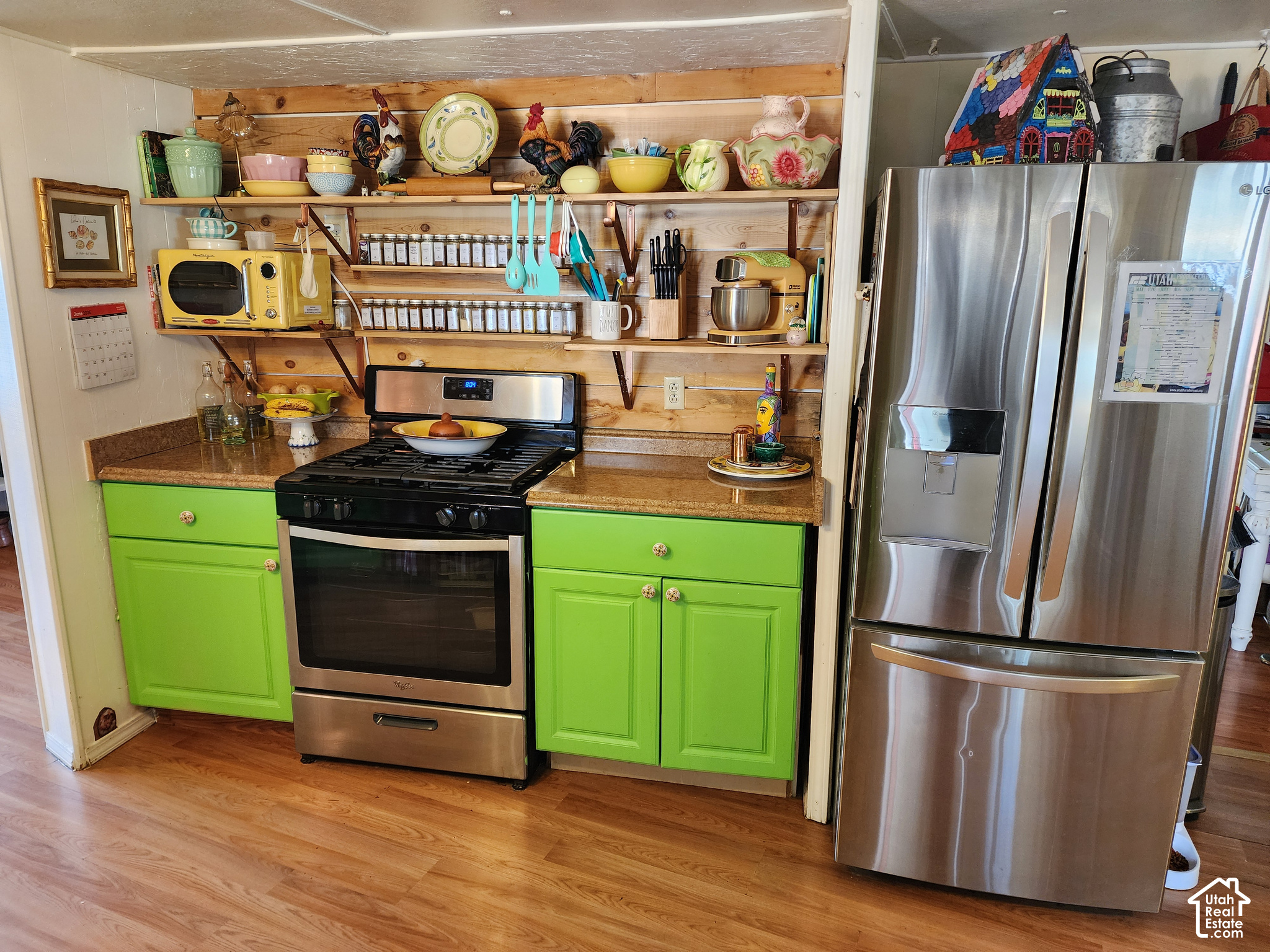 main property photo 18