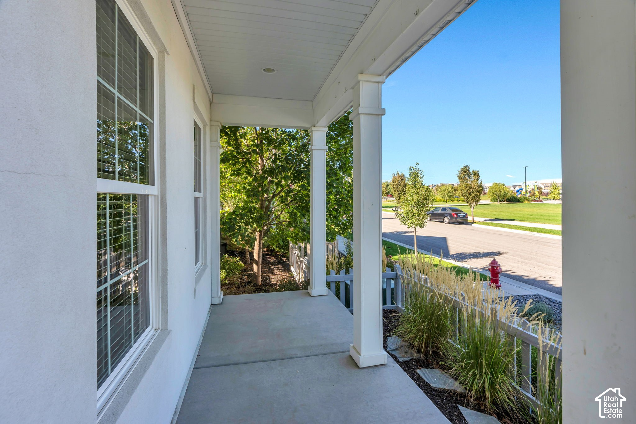 main property photo 37