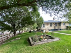 main property photo 31