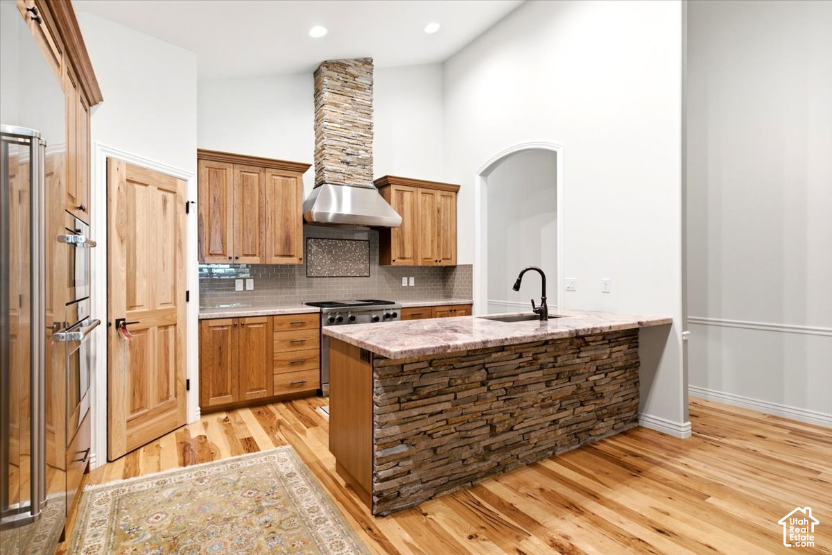 main property photo 8