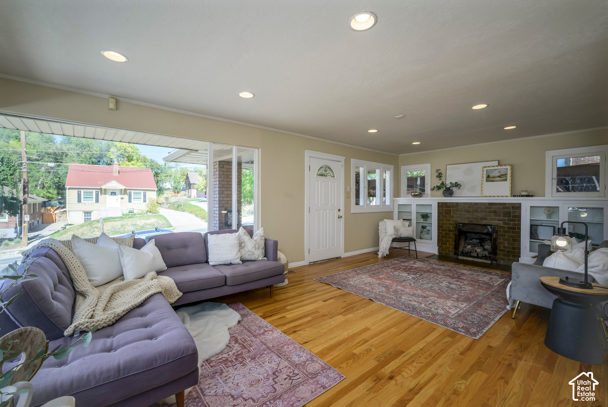 main property photo 6