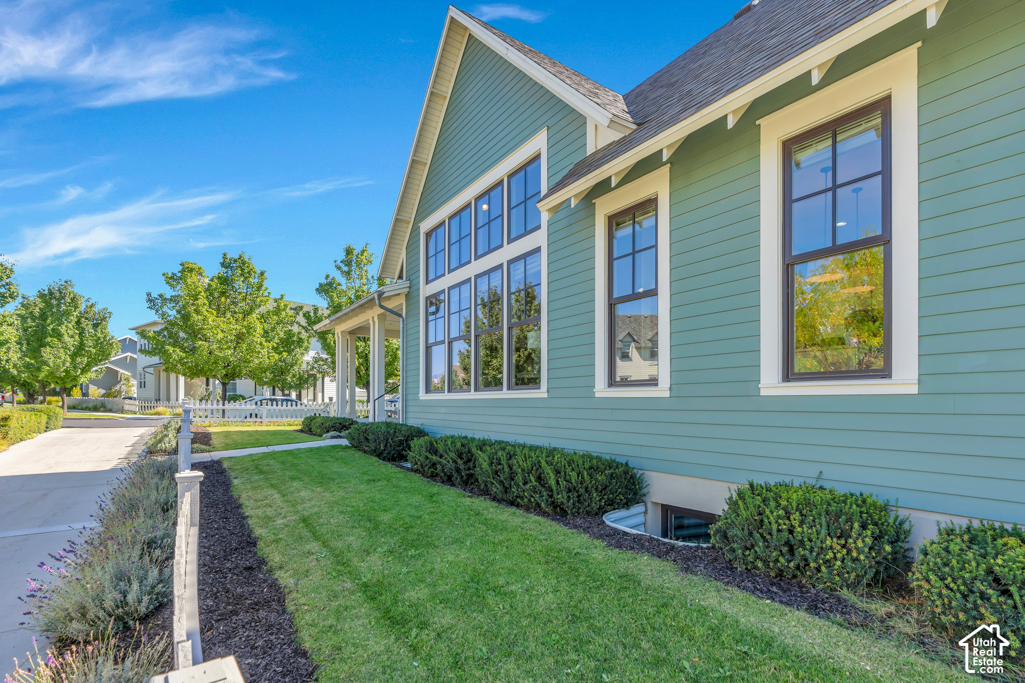 main property photo 60