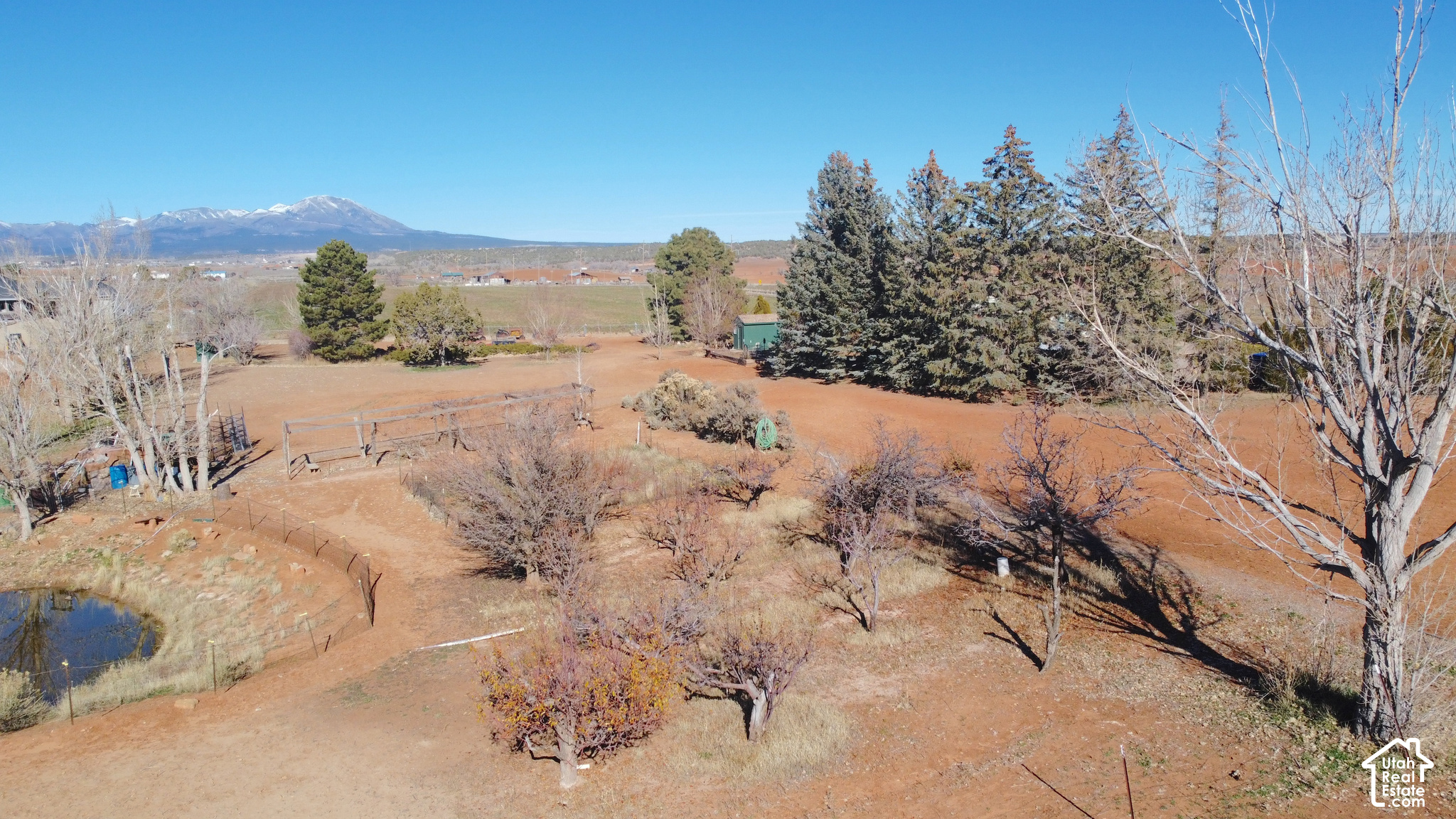main property photo 33