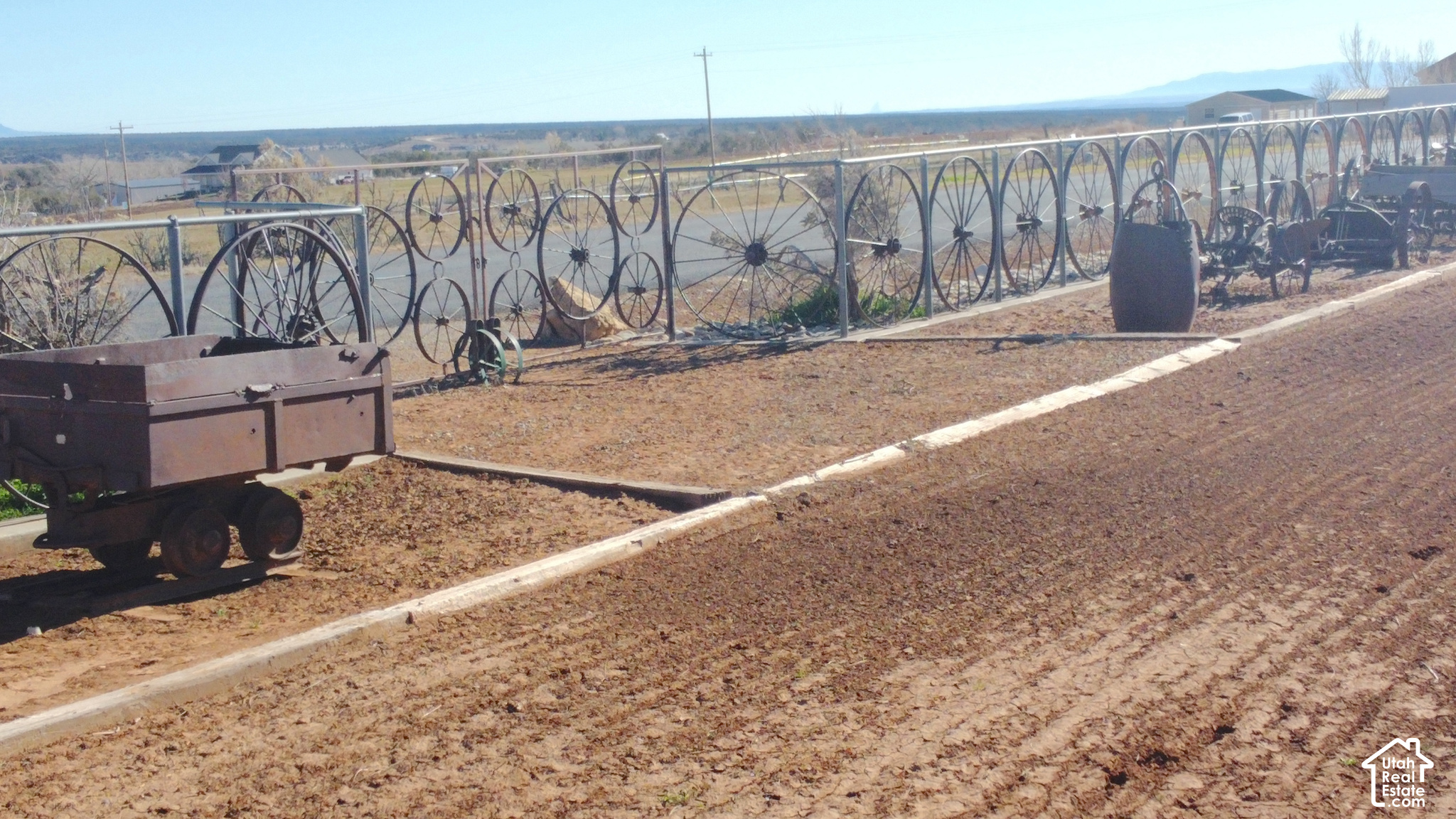 main property photo 42
