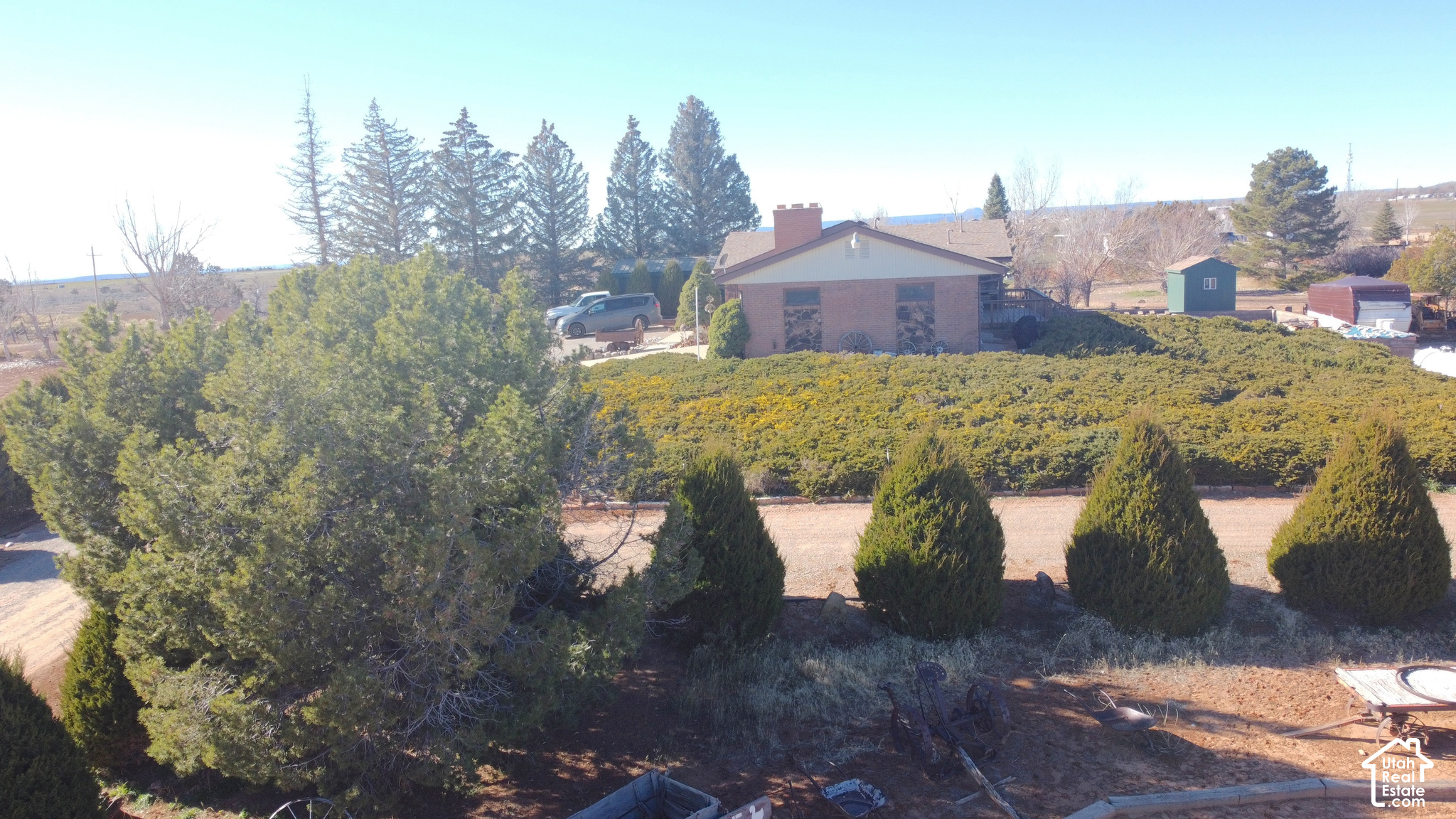 main property photo 43