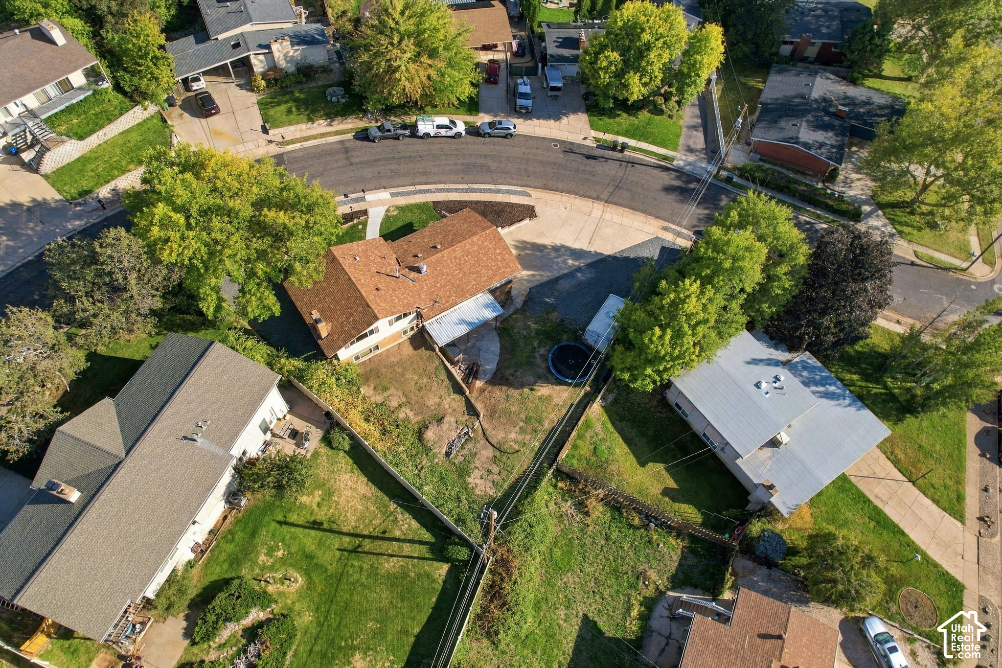 main property photo 29