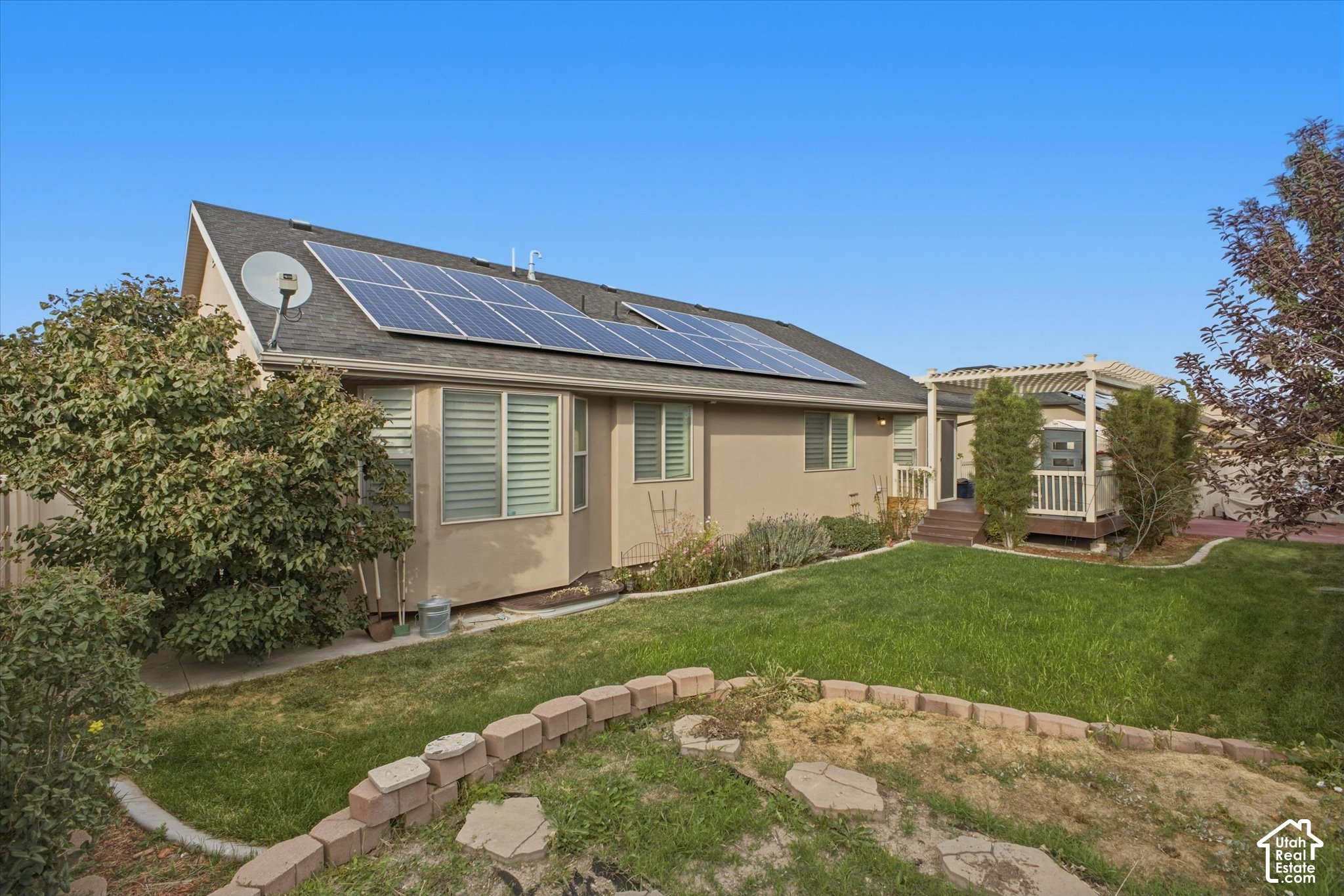 main property photo 38
