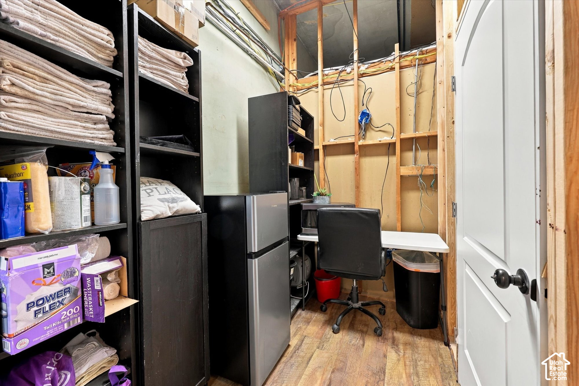 main property photo 14