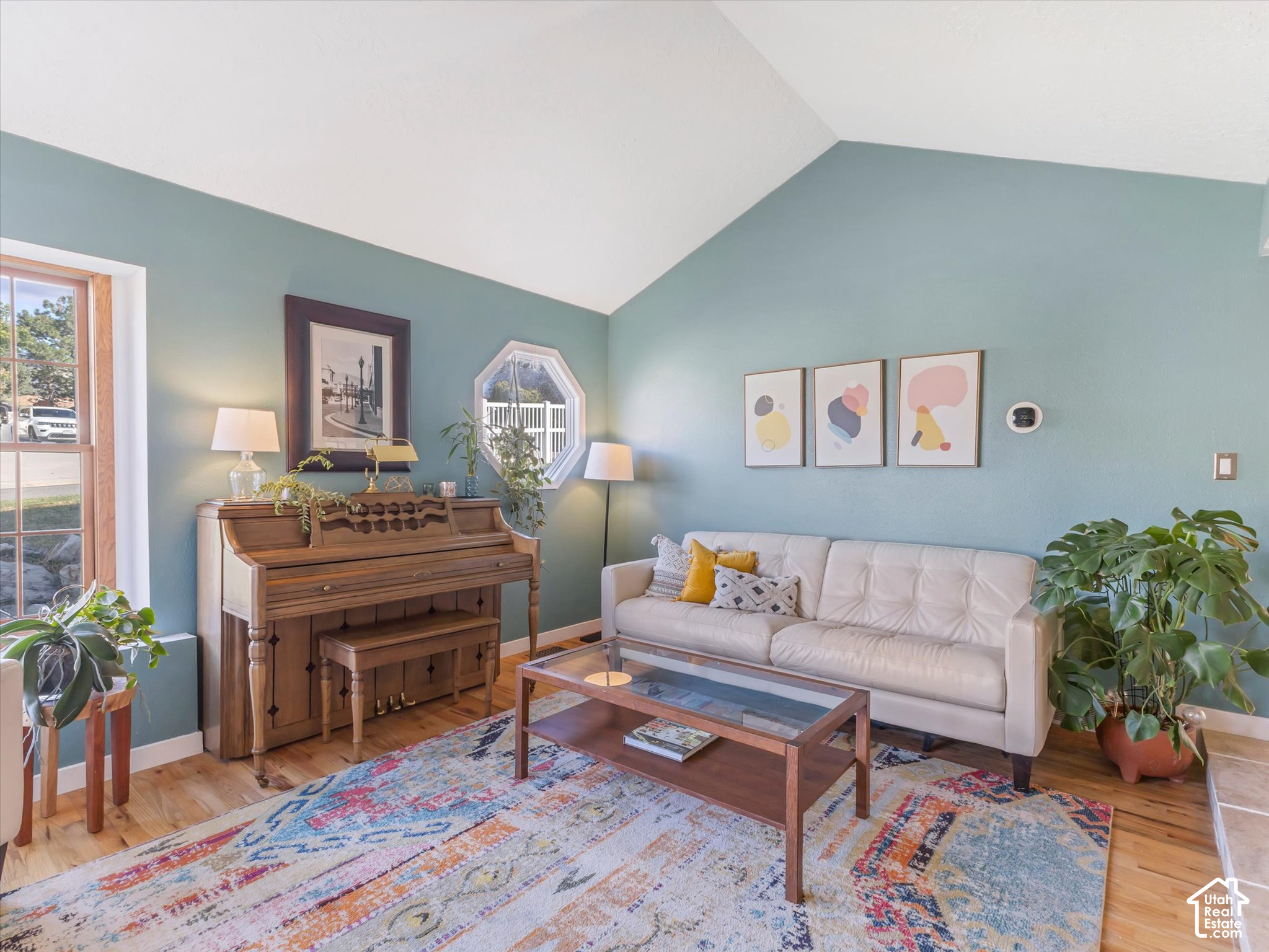main property photo 7