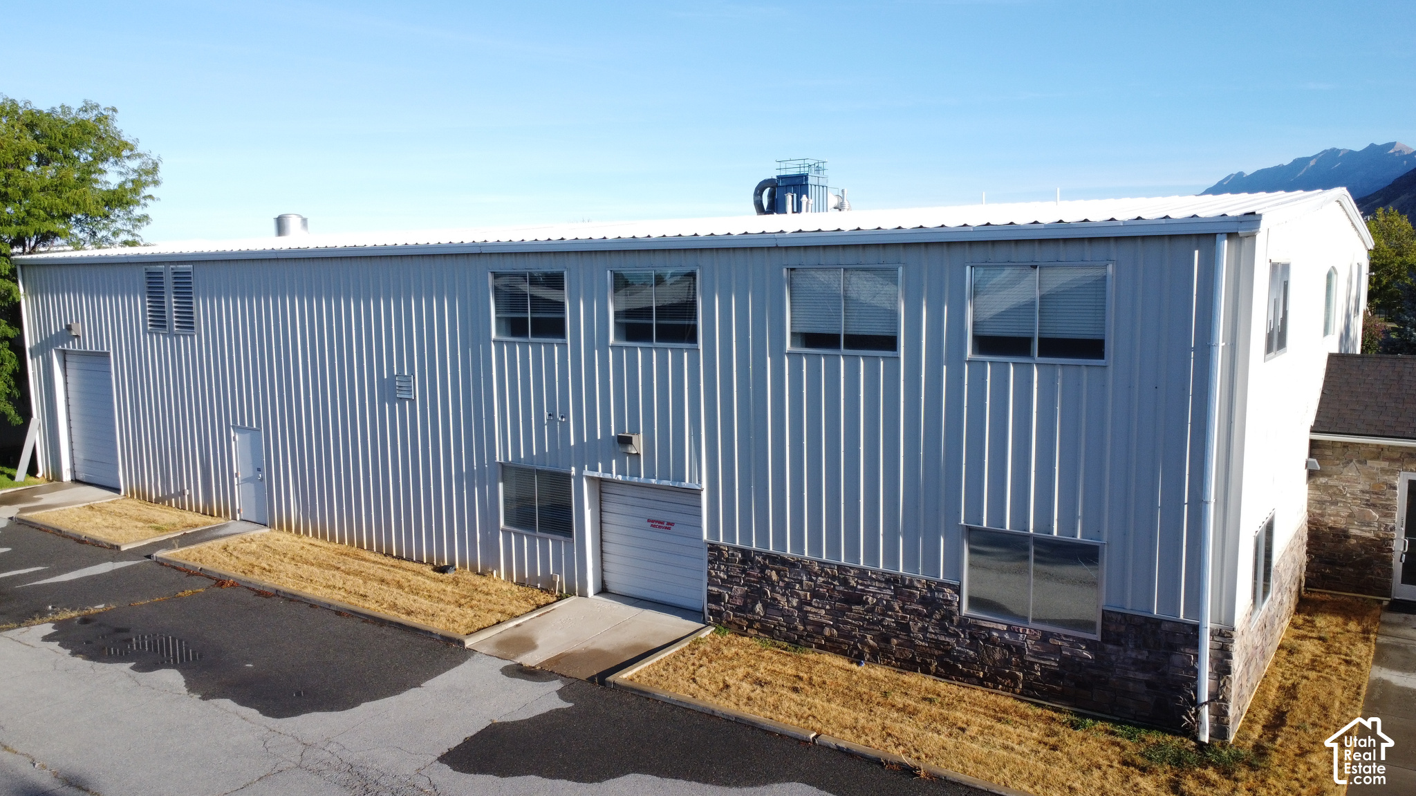 main property photo 0
