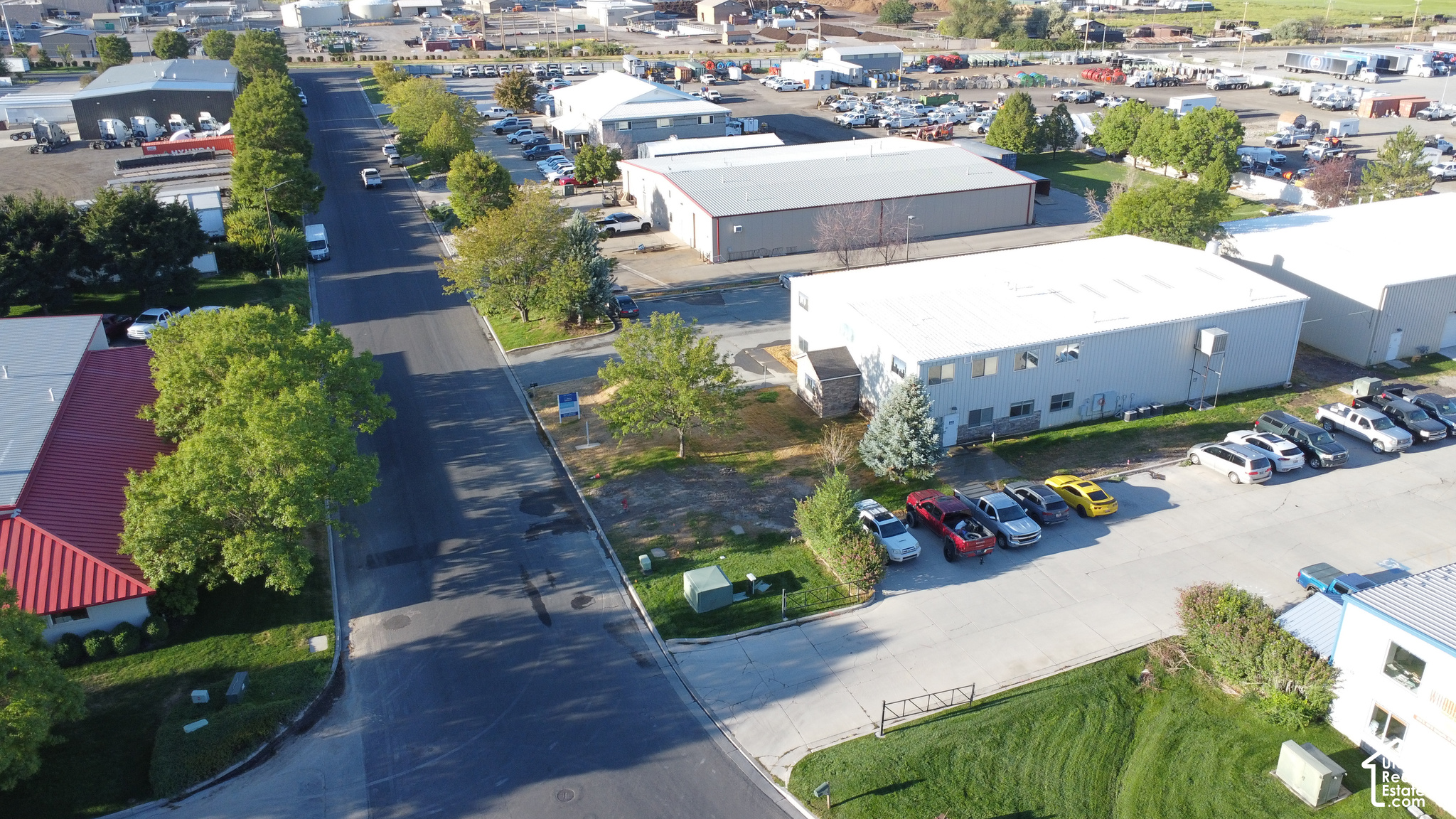 main property photo 3
