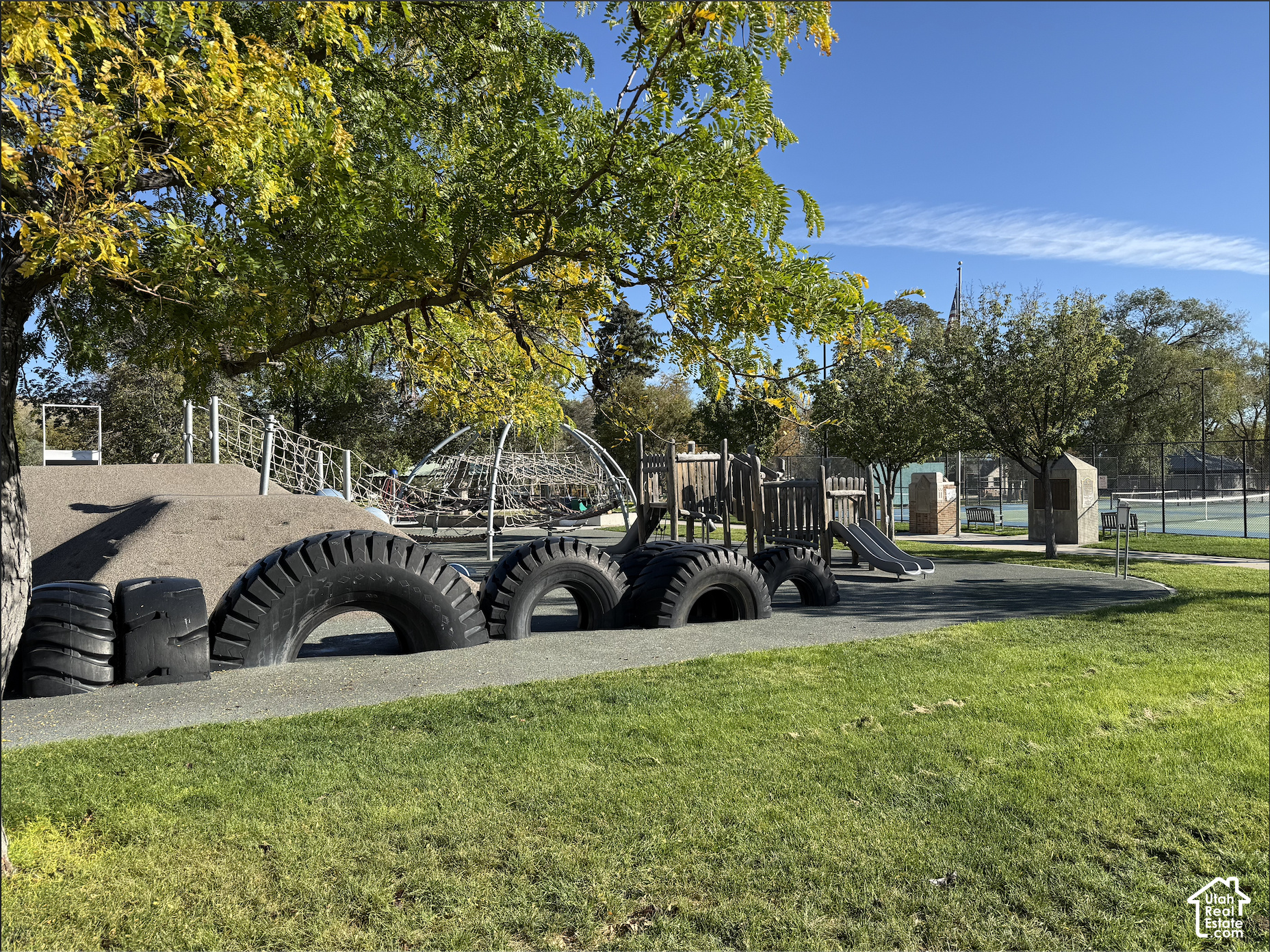 main property photo 46