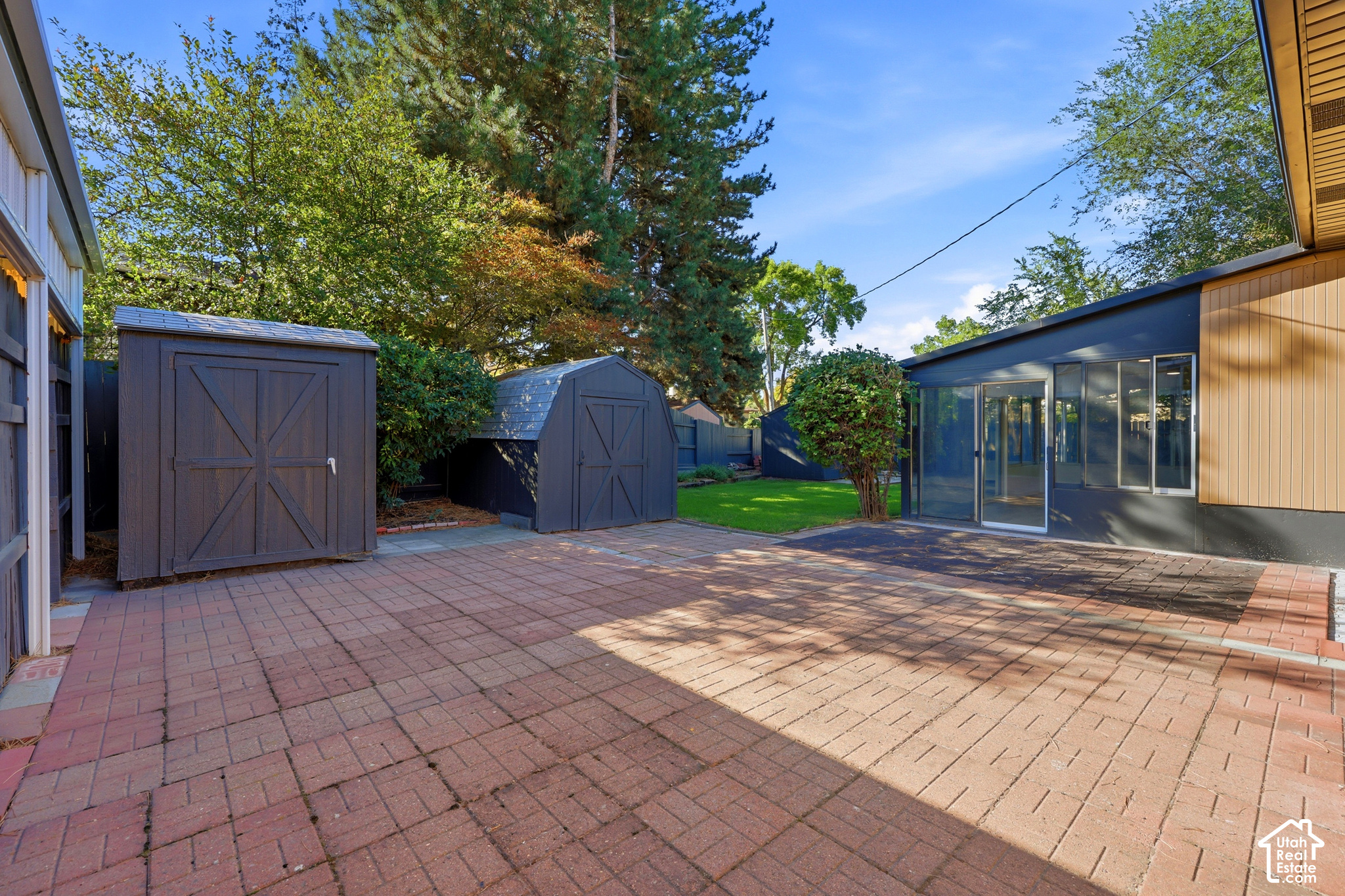 main property photo 46
