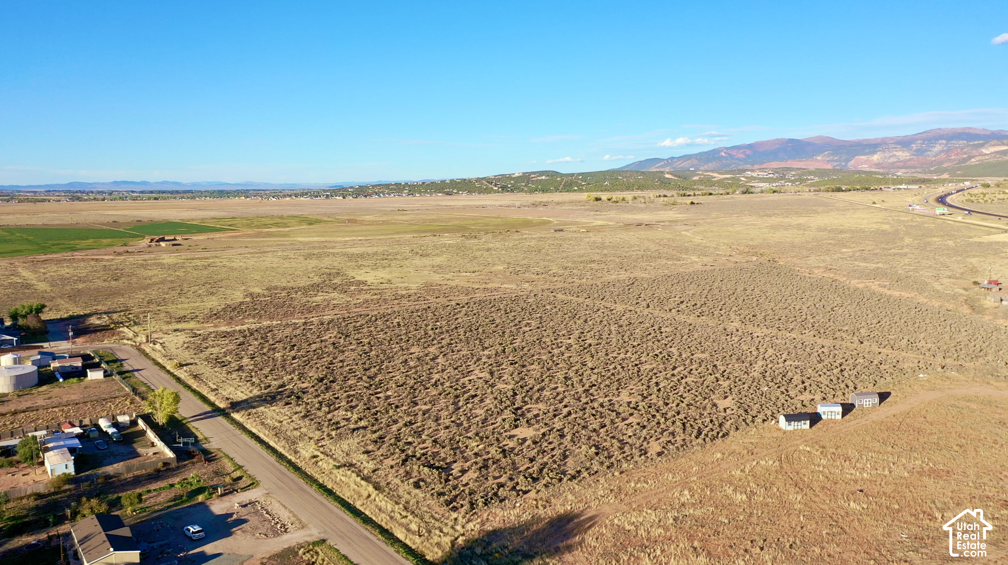 main property photo 19