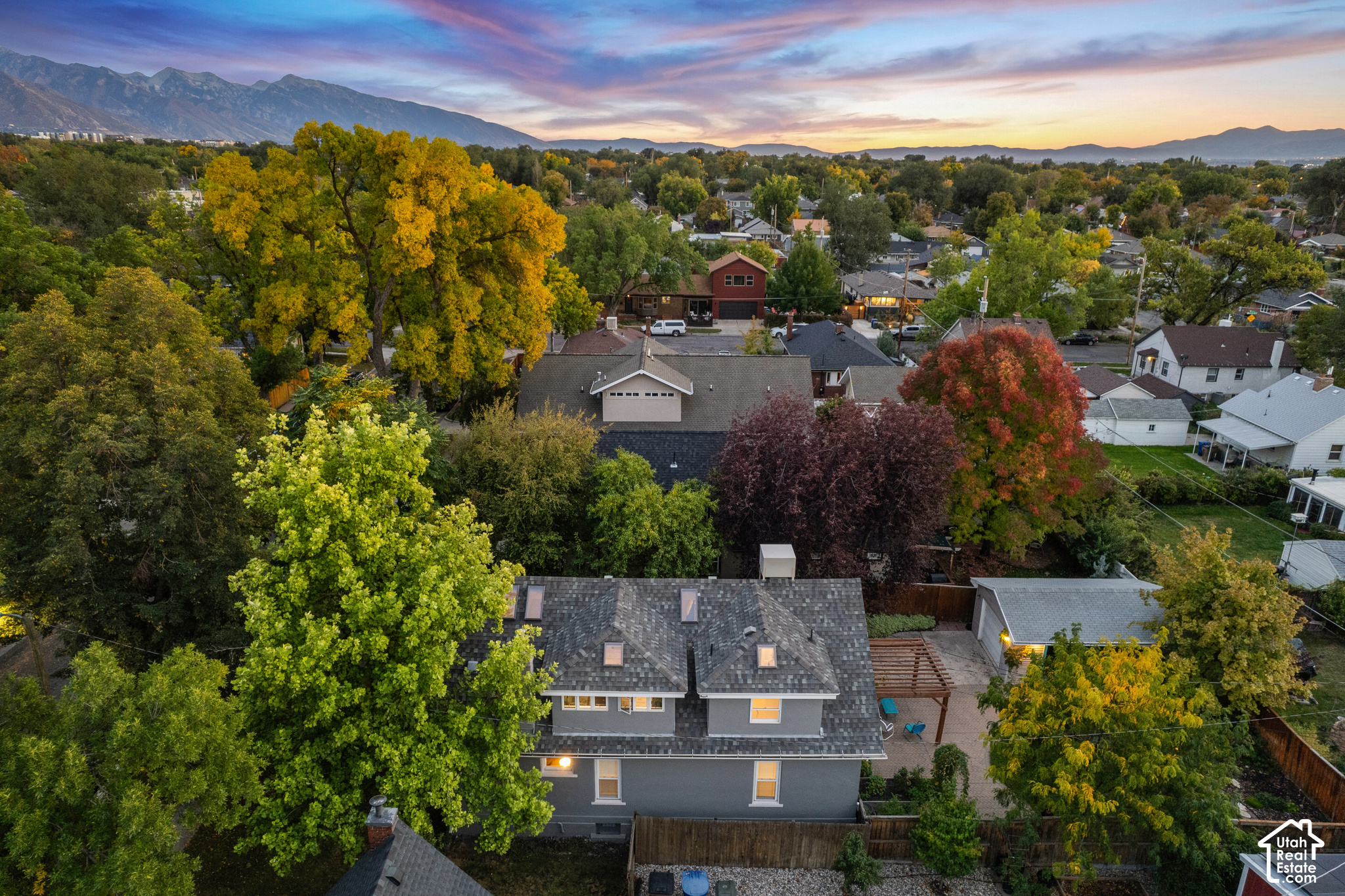main property photo 43