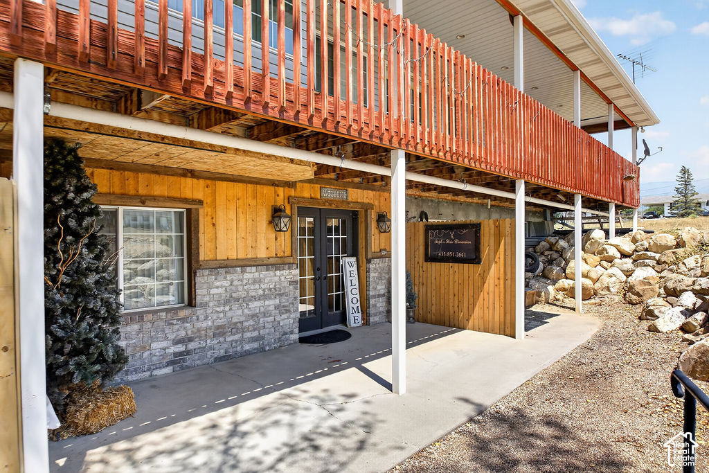main property photo 12