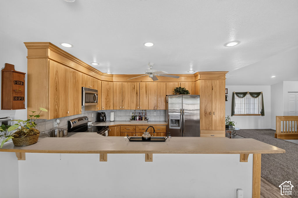 main property photo 16