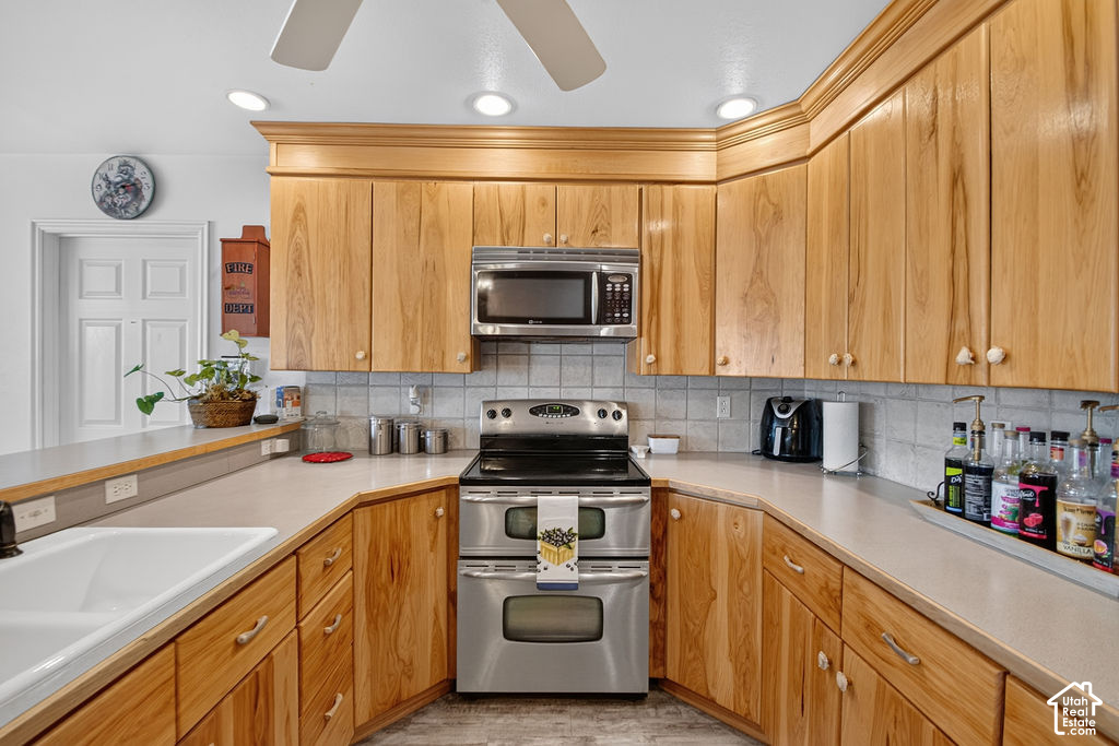 main property photo 19