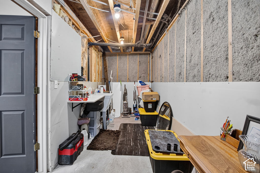 main property photo 59