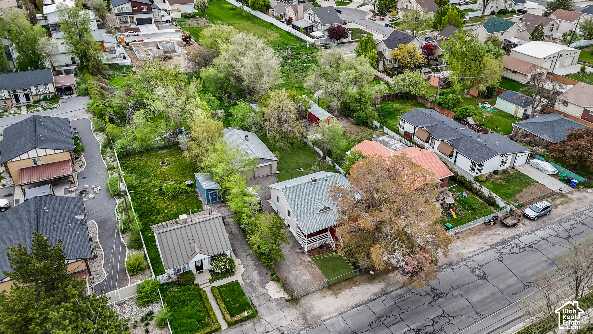 main property photo 21