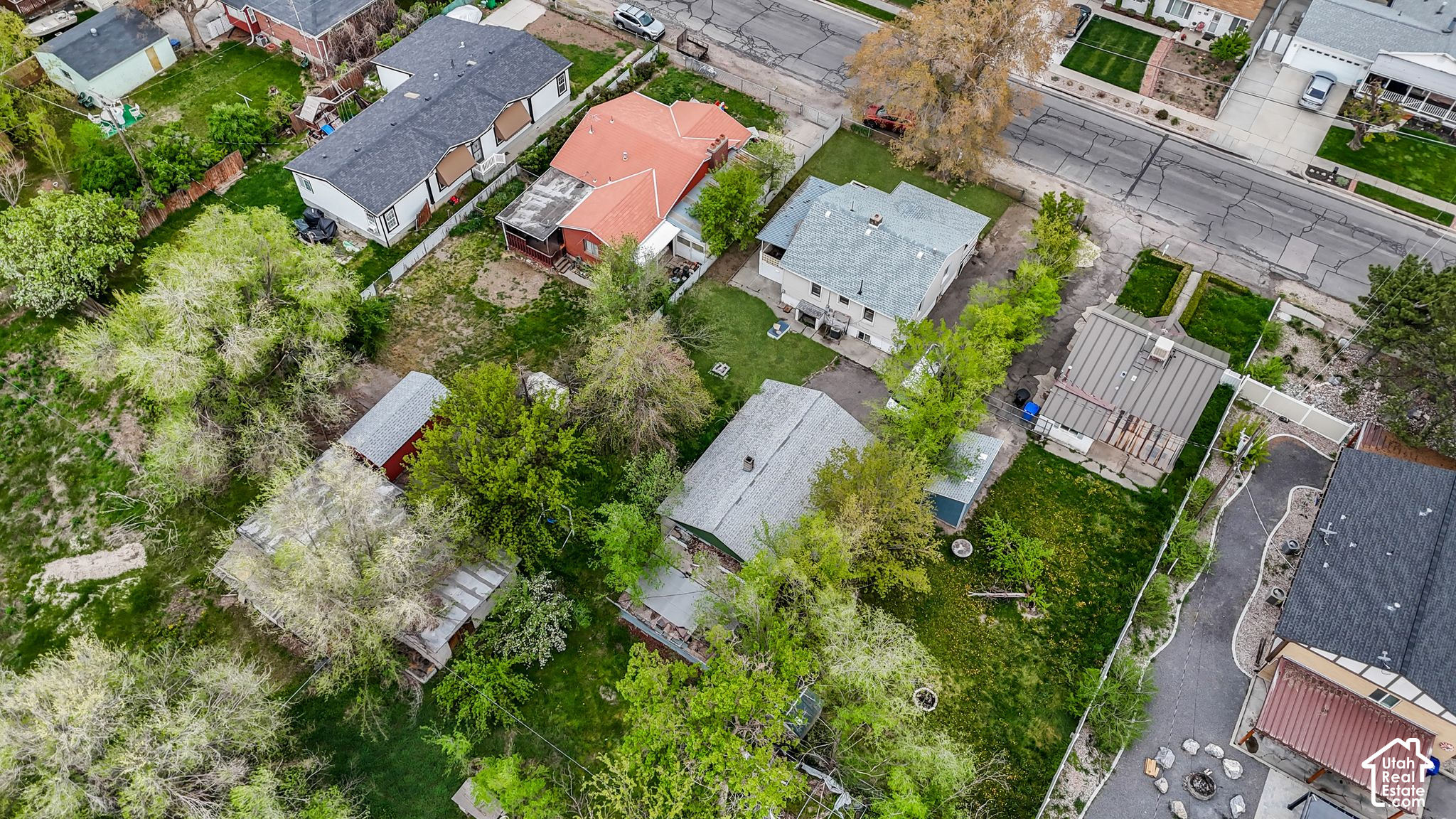 main property photo 22