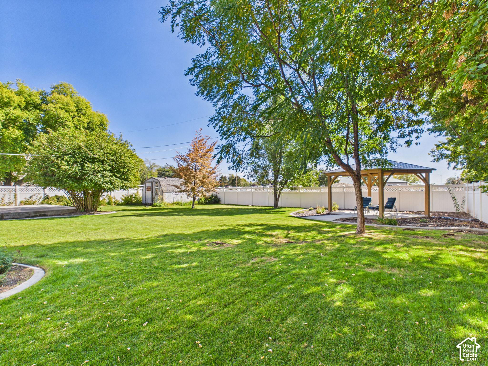 main property photo 51