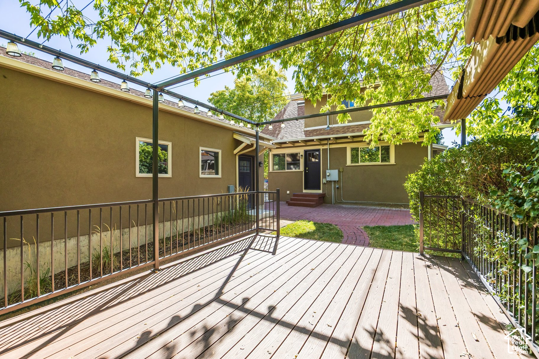 main property photo 45