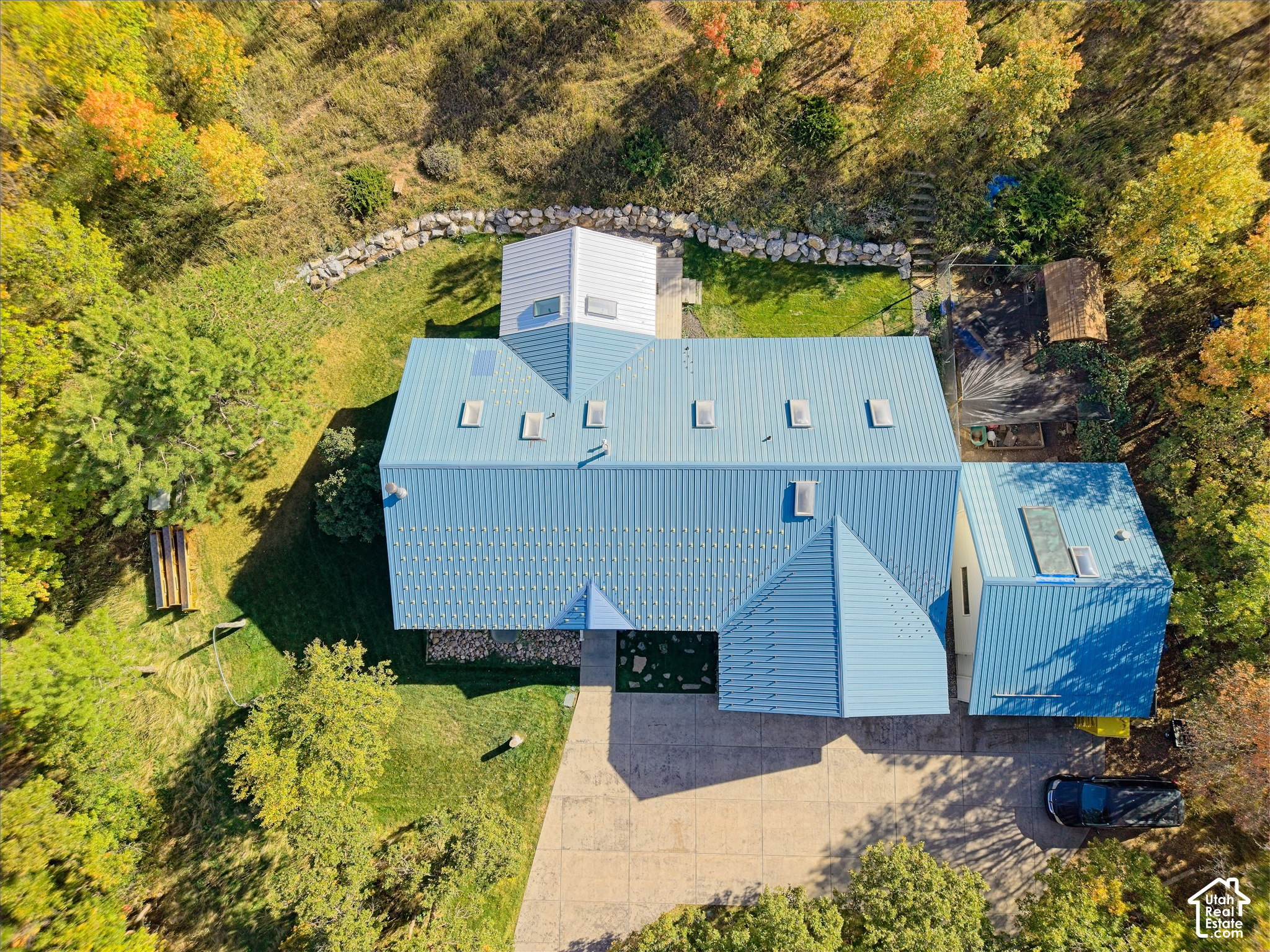 main property photo 44