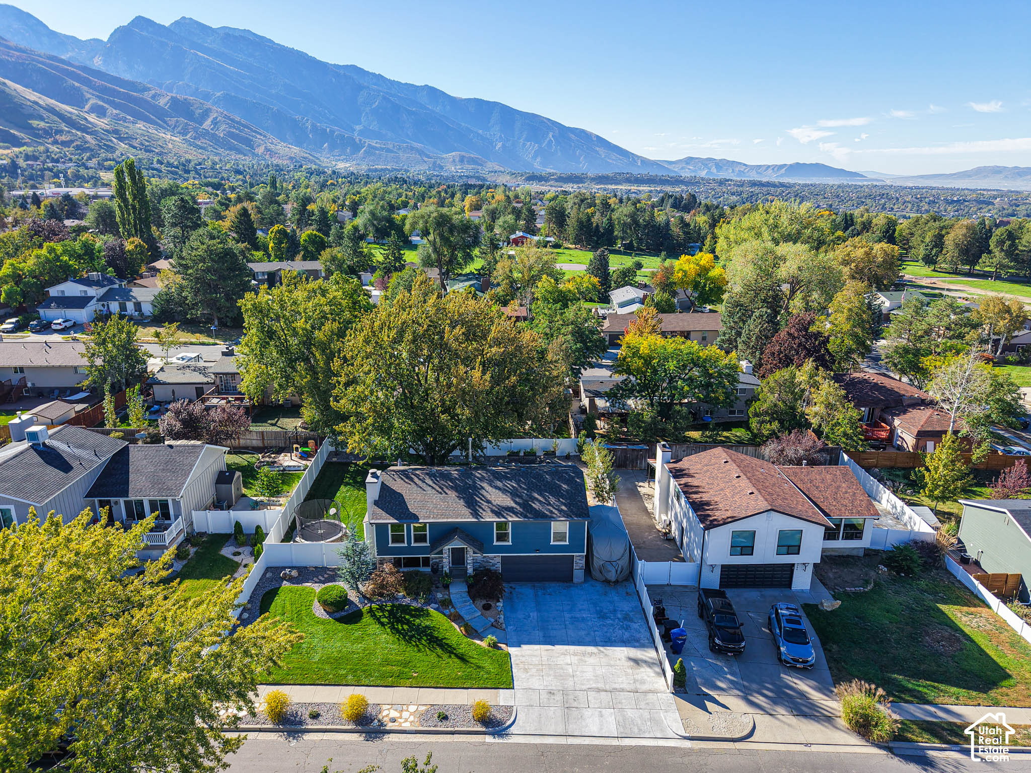 main property photo 15