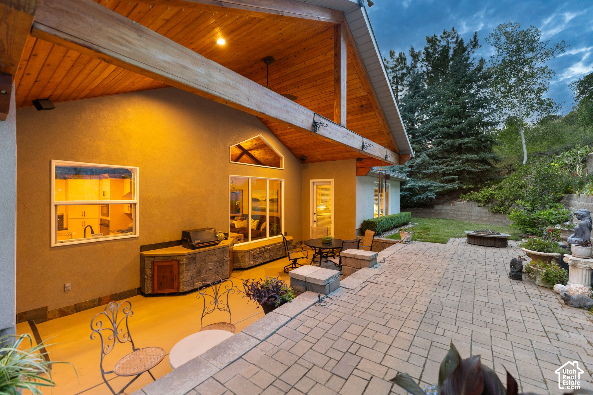 main property photo 59
