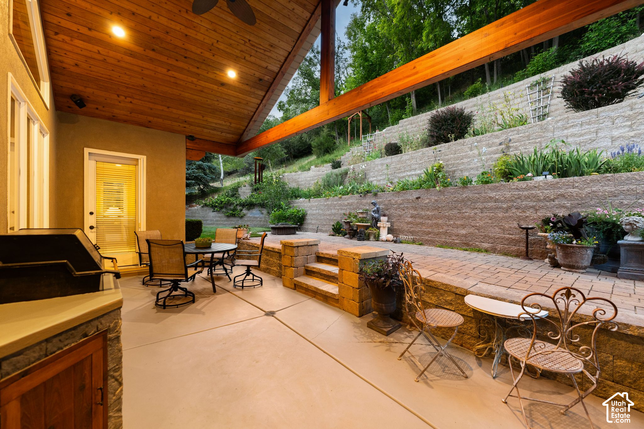 main property photo 60
