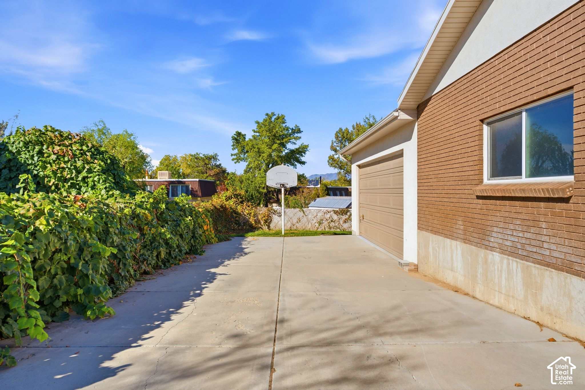 main property photo 67