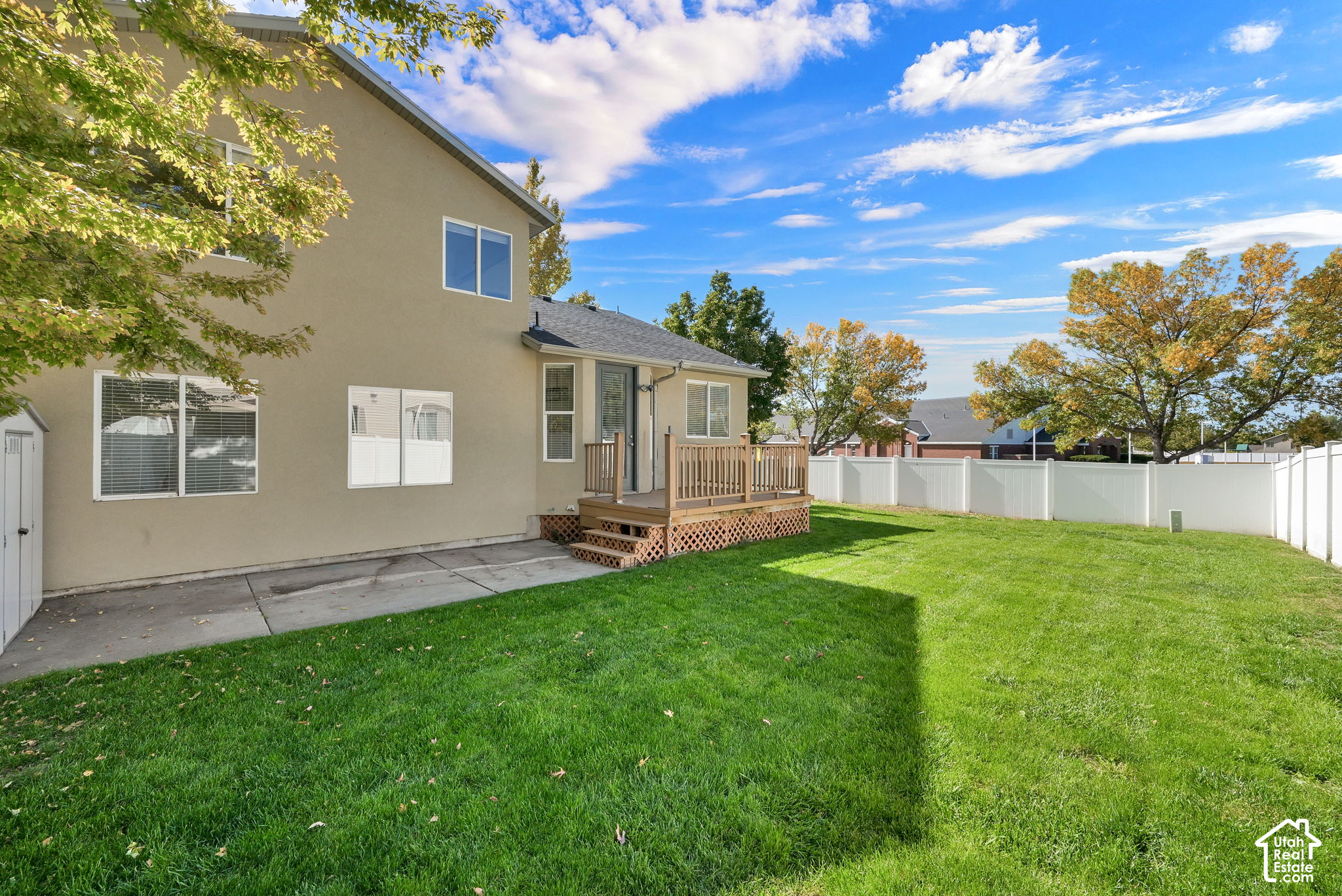 main property photo 37