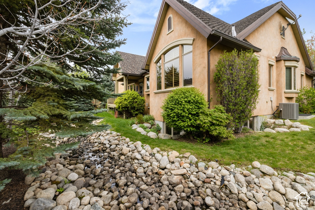 main property photo 36