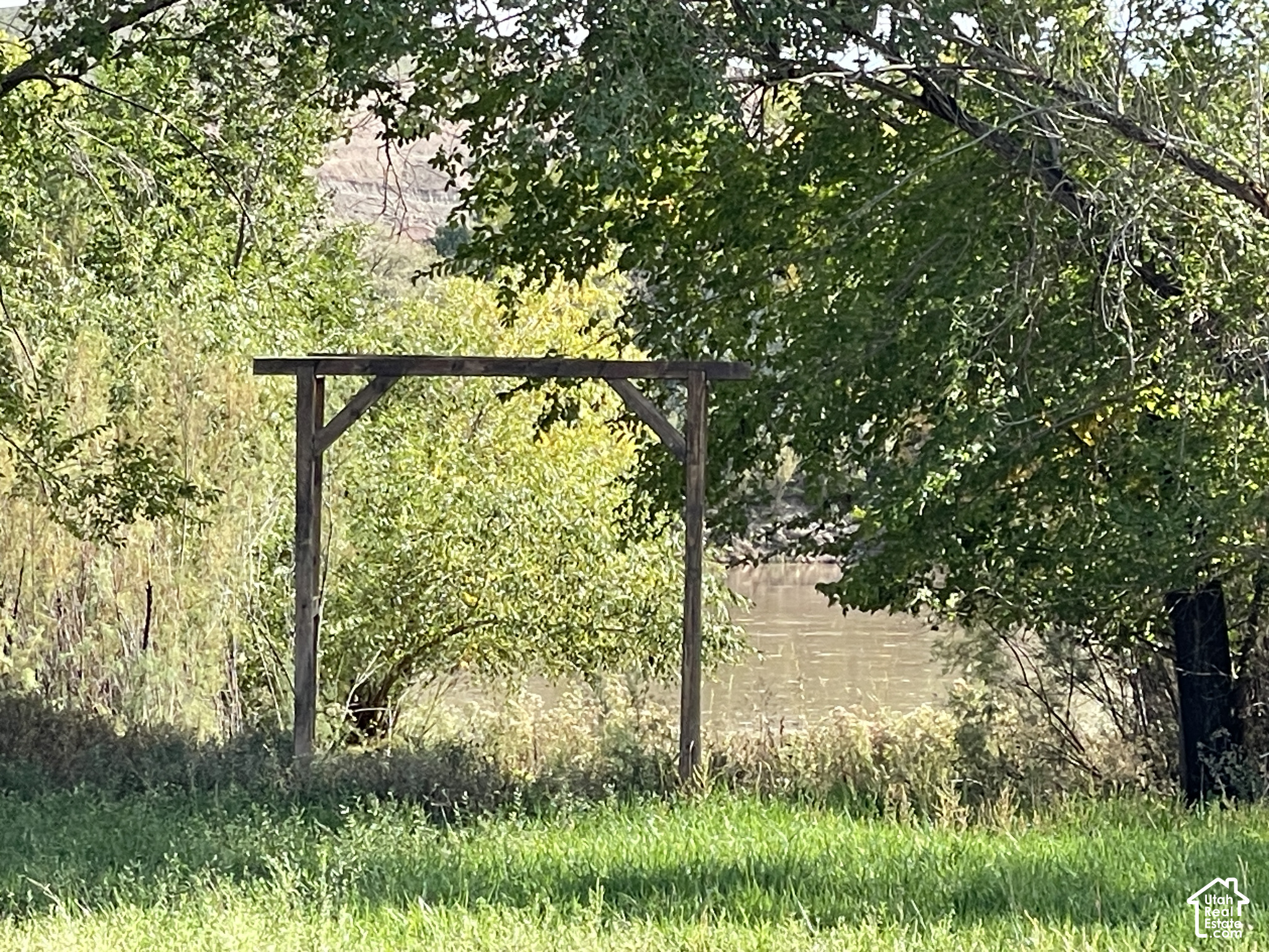 main property photo 49